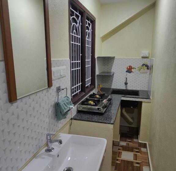 Hotel Gowri Farm Stay