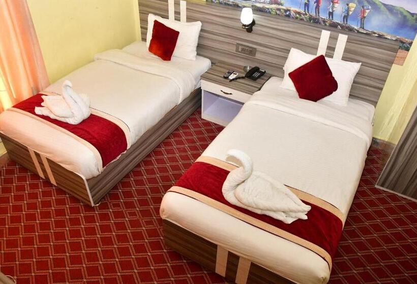 هتل Jiyan Hospitality Pvt.ltd