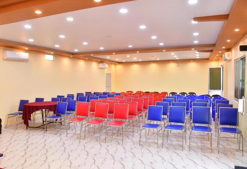 هتل Jiyan Hospitality Pvt.ltd