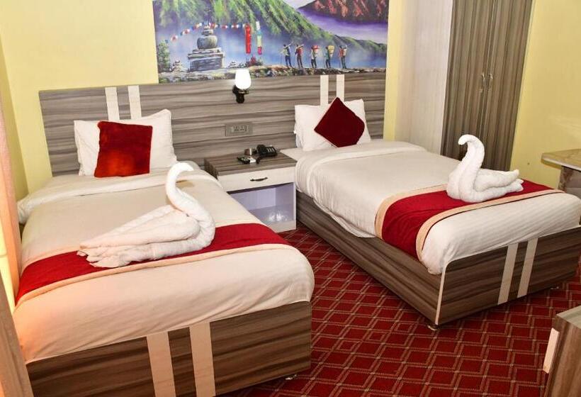 هتل Jiyan Hospitality Pvt.ltd