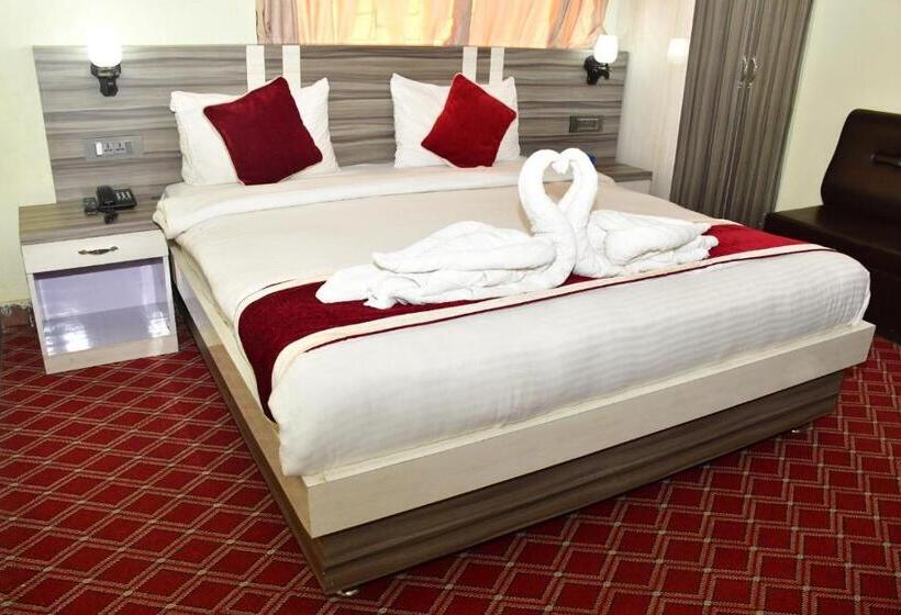 هتل Jiyan Hospitality Pvt.ltd