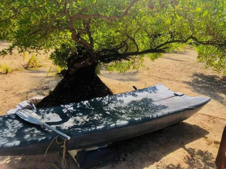 ホテル Lankathilaka Kitesurfing Holiday Resort