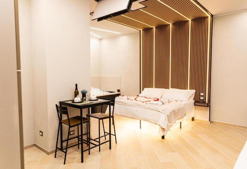 פנסיון Chiaro Di Luna