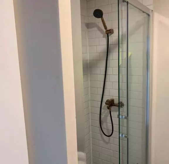 ペンション Hostal Enerugi