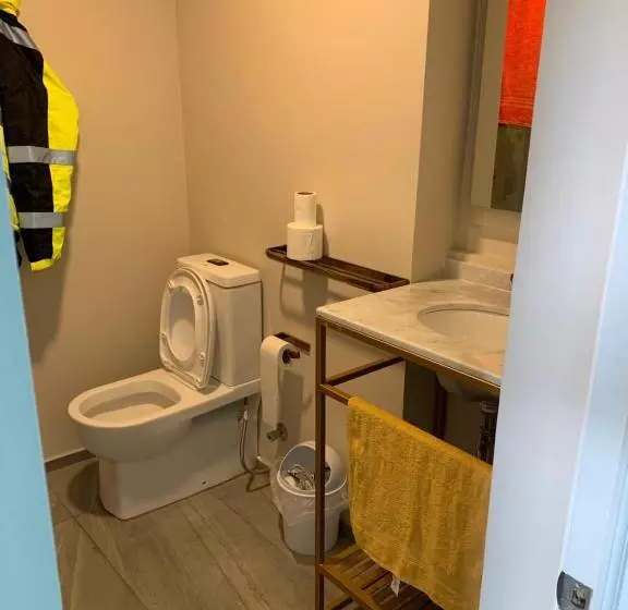 ペンション Hostal Enerugi