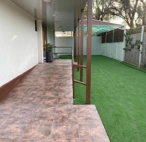 پانسیون Hostal Enerugi