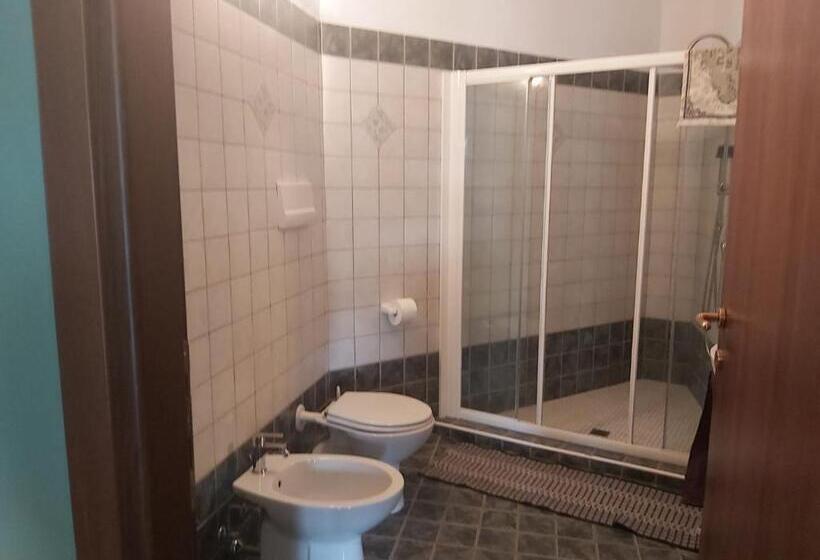 Pension (Hôtel basse catégorie) I Portici Guest House