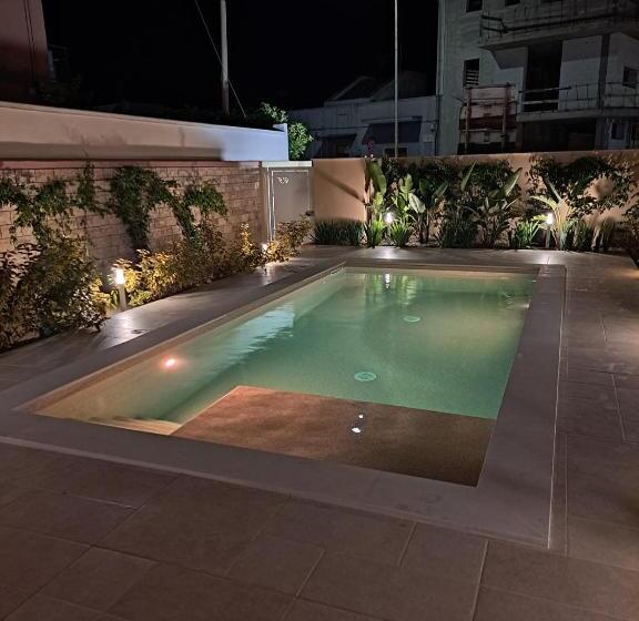 پانسیون Mare Fuori Stanze Con Piscina