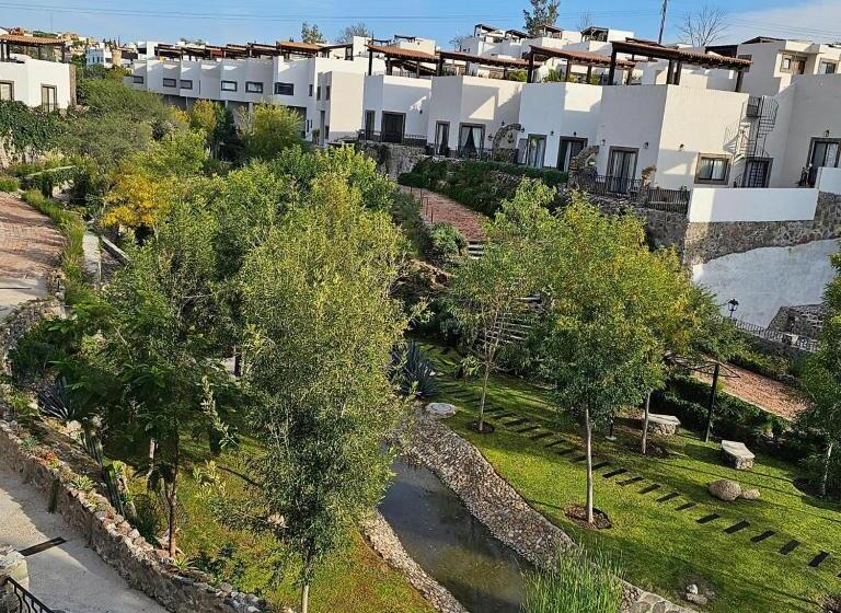 تختخواب و صبحانه Itzae Antigua San Miguel De Allende Dog Friendly