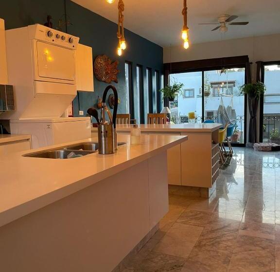 تختخواب و صبحانه Itzae Antigua San Miguel De Allende Dog Friendly