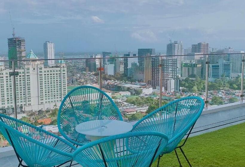 Cebu City Spacious 1br Condo Highview It Park With Pool And Netflix