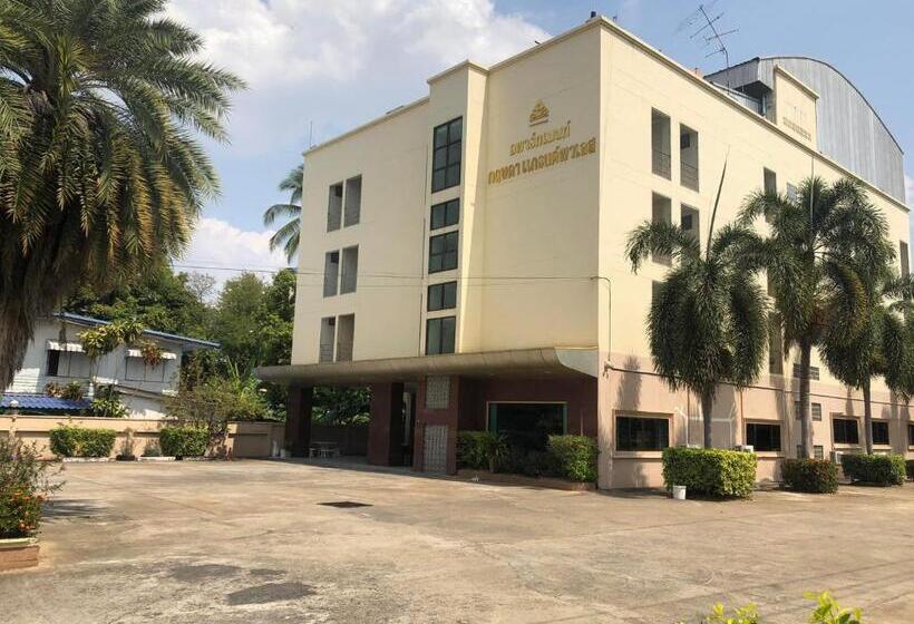 酒店 อพาร์ตเมนต์ กฤษดาแกรนด์พาเลส