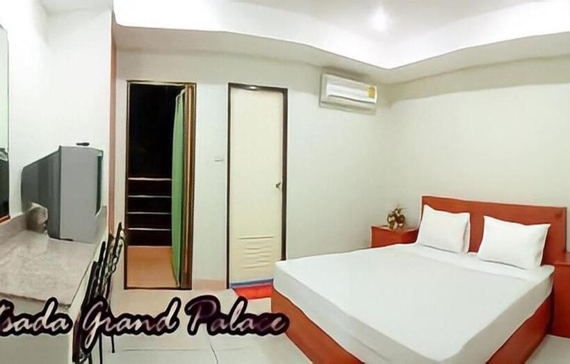 酒店 อพาร์ตเมนต์ กฤษดาแกรนด์พาเลส