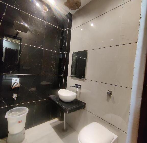 فندق Holiday First Just 100 Metre From Golden Temple