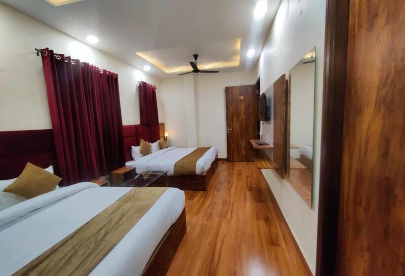 فندق Holiday First Just 100 Metre From Golden Temple