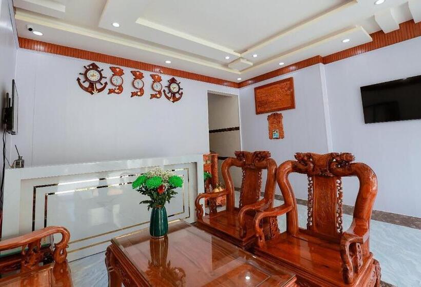 هتل Khách Sạn Hoa Mai