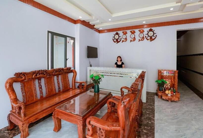 هتل Khách Sạn Hoa Mai