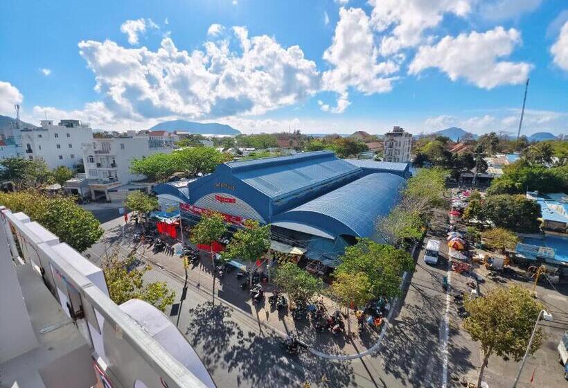 هتل Khách Sạn Hoa Mai