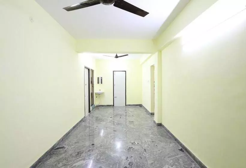 ホテル Srinivasa Serviced Apartment