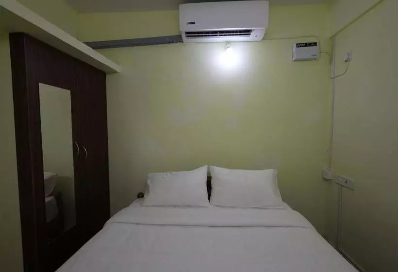 ホテル Srinivasa Serviced Apartment
