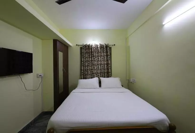 ホテル Srinivasa Serviced Apartment