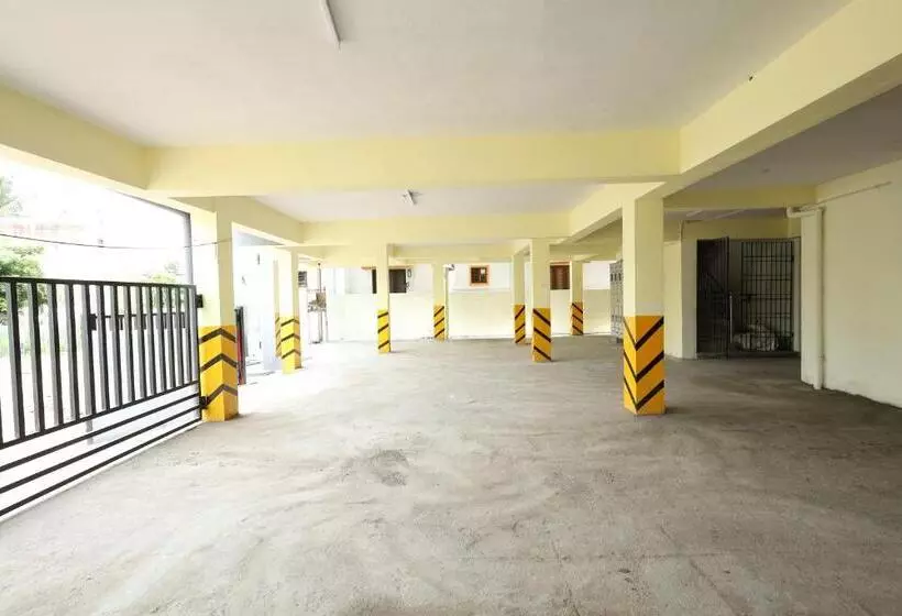 ホテル Srinivasa Serviced Apartment