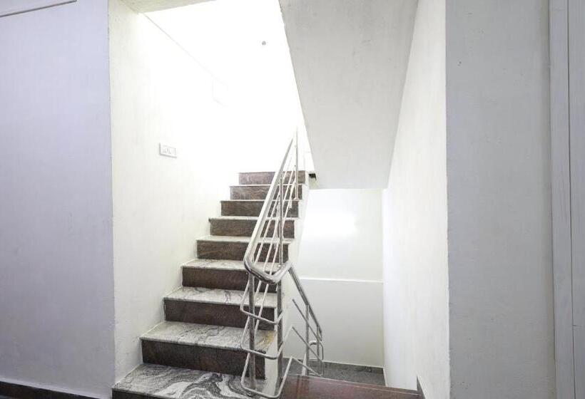 Hotel Srinivasa Serviced Apartment