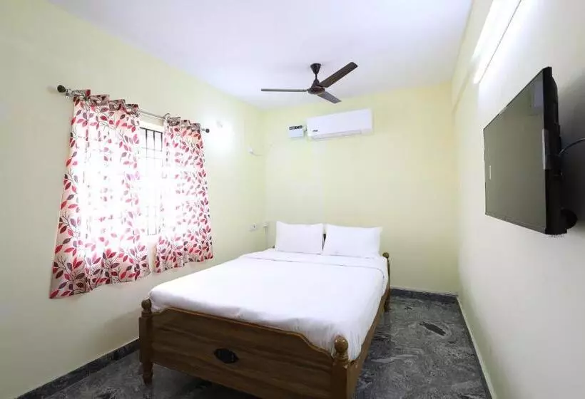 ホテル Srinivasa Serviced Apartment