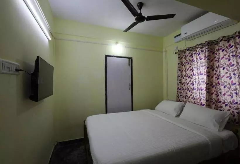 ホテル Srinivasa Serviced Apartment