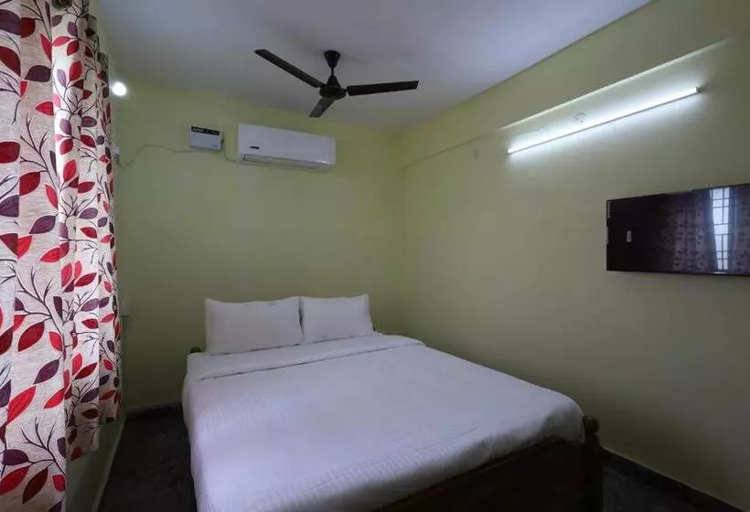 ホテル Srinivasa Serviced Apartment