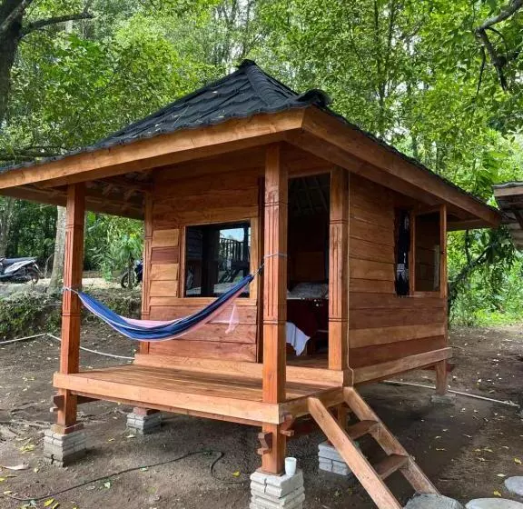 ホテル Tetebatu Jungle Vibes