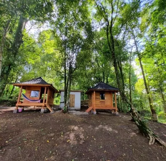 ホテル Tetebatu Jungle Vibes