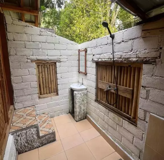 ホテル Tetebatu Jungle Vibes