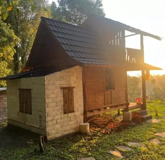 ホテル Tetebatu Jungle Vibes