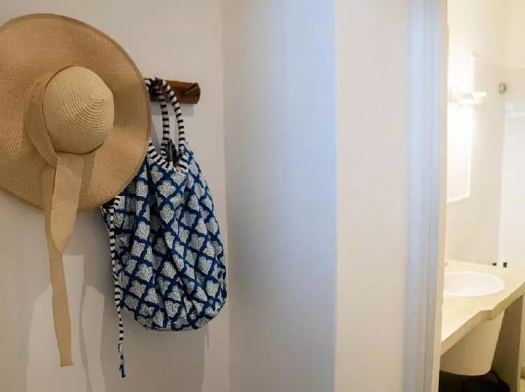 Hotelli La Posta Beach