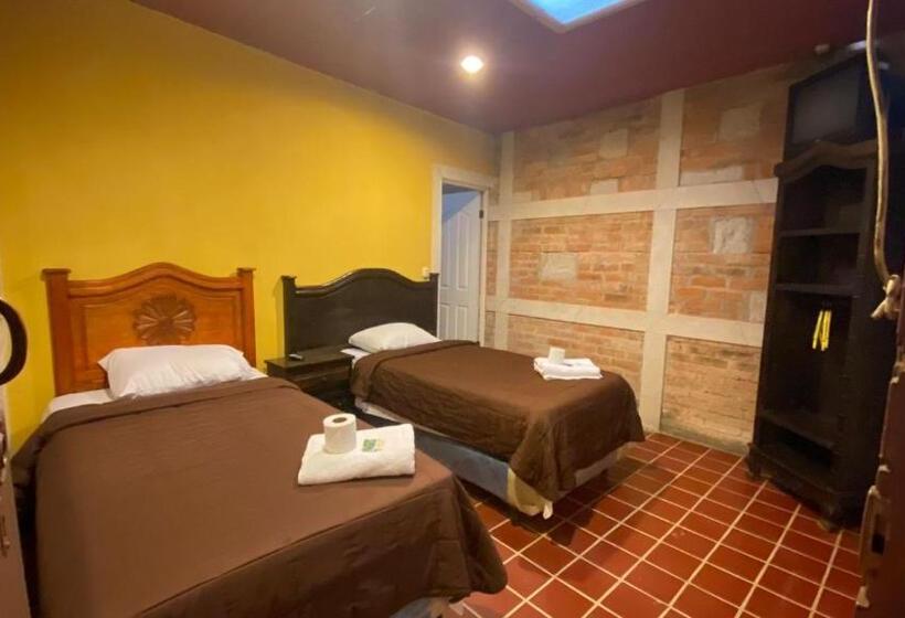 پانسیون Casa Colonial