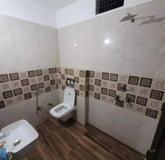 Majatalo Pushpa Vatika