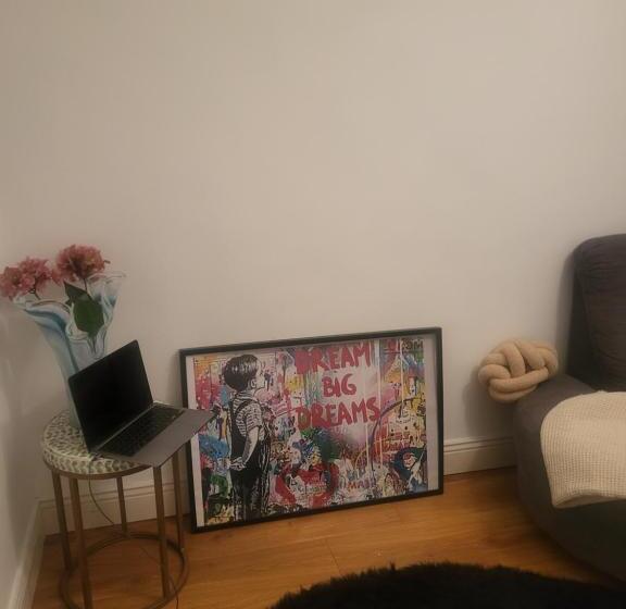 Пансион The Green