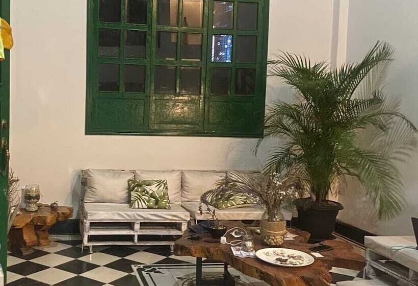 پانسیون Villa Mohana