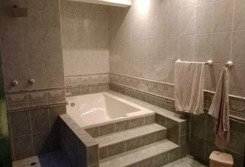 Majatalo Villa Mohana