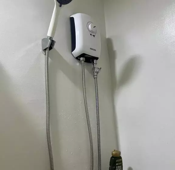 1br Smdc Trees Residences Near Fatima University With Netflix And Videoke