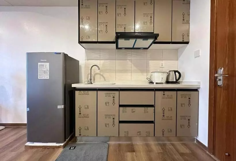 Upscale And Downtowner Haven