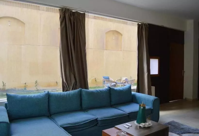عقار العرب