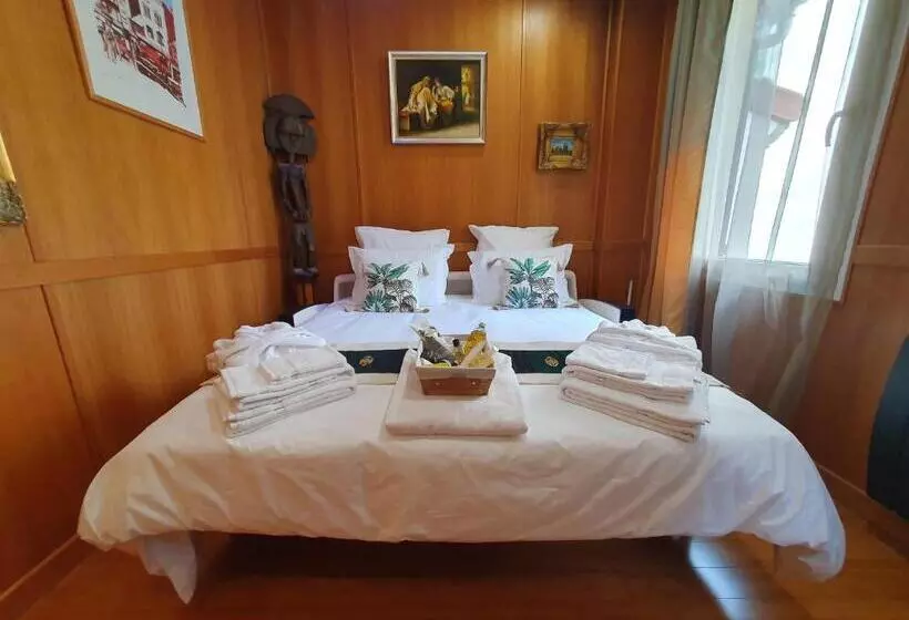 ベッドアンドブレックファースト Chambre Privée Avec Petit Déjeuner Dans Maison De Ville   Saint Mandé  Paris