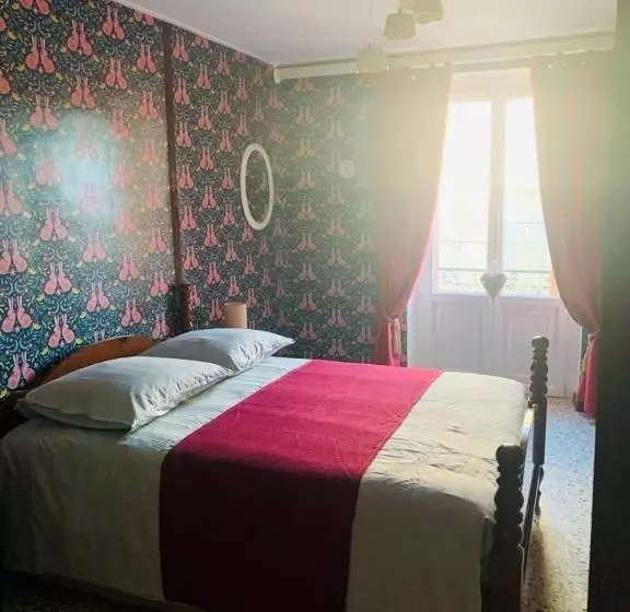 Aamiaismajoitus (B&B) La Babayaga