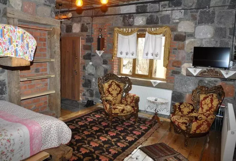 ホテル Doğunun Taş Evleri