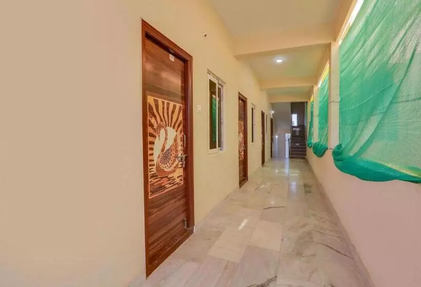 ホテル Oyo Flagship Brundavan Residency