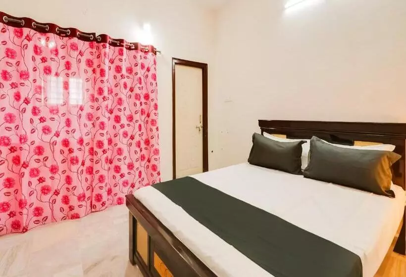 ホテル Oyo Flagship Brundavan Residency