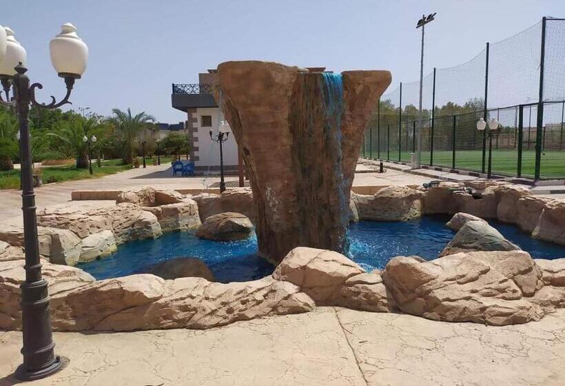 هتل Sharm El Shiekh Sports City