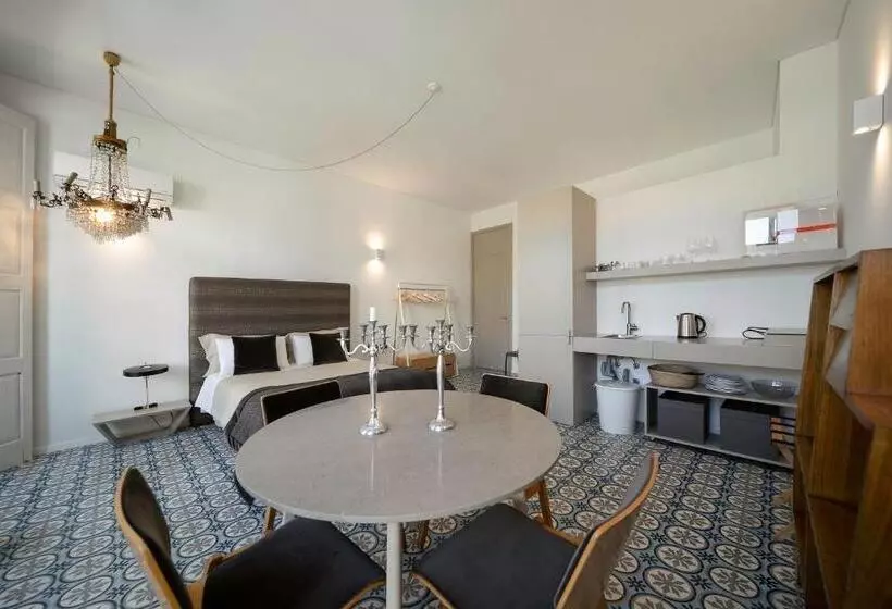 Palácio Fenizia Lux Apartments